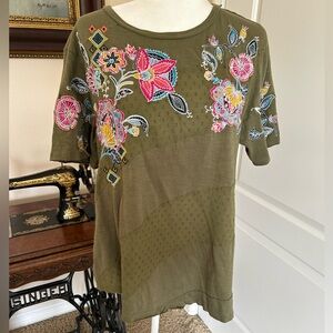 Sundance Floral Embroidered Olive Green Women's Top
